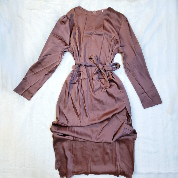 Chocolate Brown Satin Dress Long Sleeve Gown Side Slit Long Sleeve Size L - Picture 5 of 6